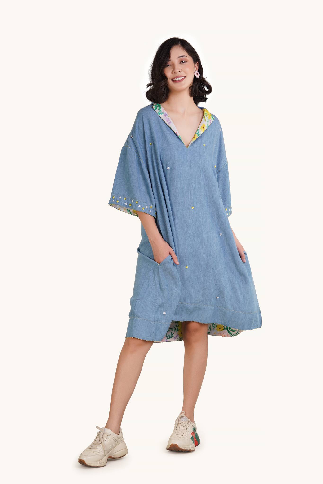 Women Sleeveless V Neck Button Down Frayed Hem Short Denim Dress | Denim  dress, Denim dress summer, Floral dress casual